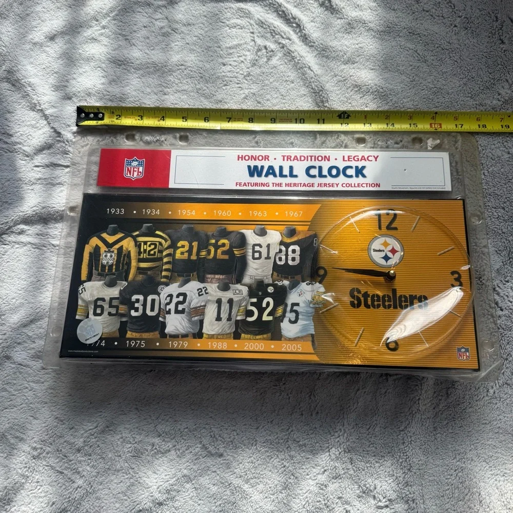 NFL Pittsburgh Steelers Wall Clock Heritage Jersey‎ Collection 7x13 NIB